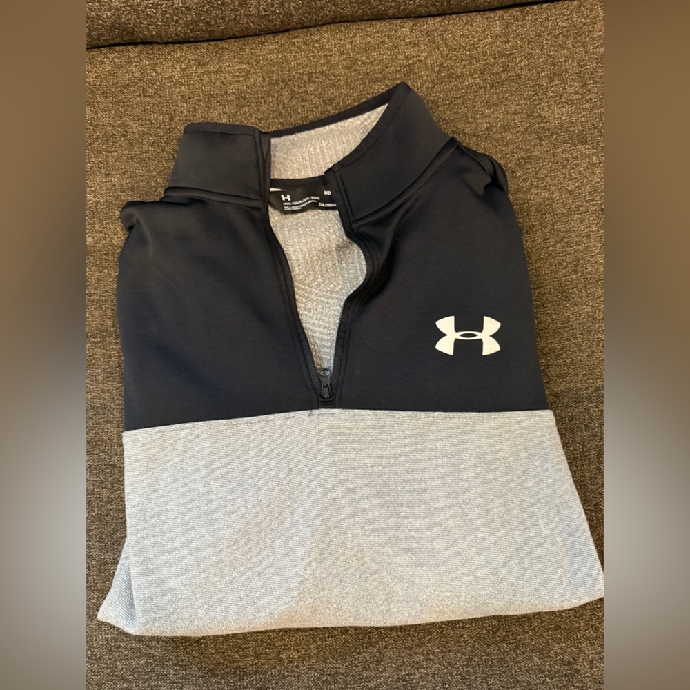 Under Armour ColdGear quarter zip size medium!